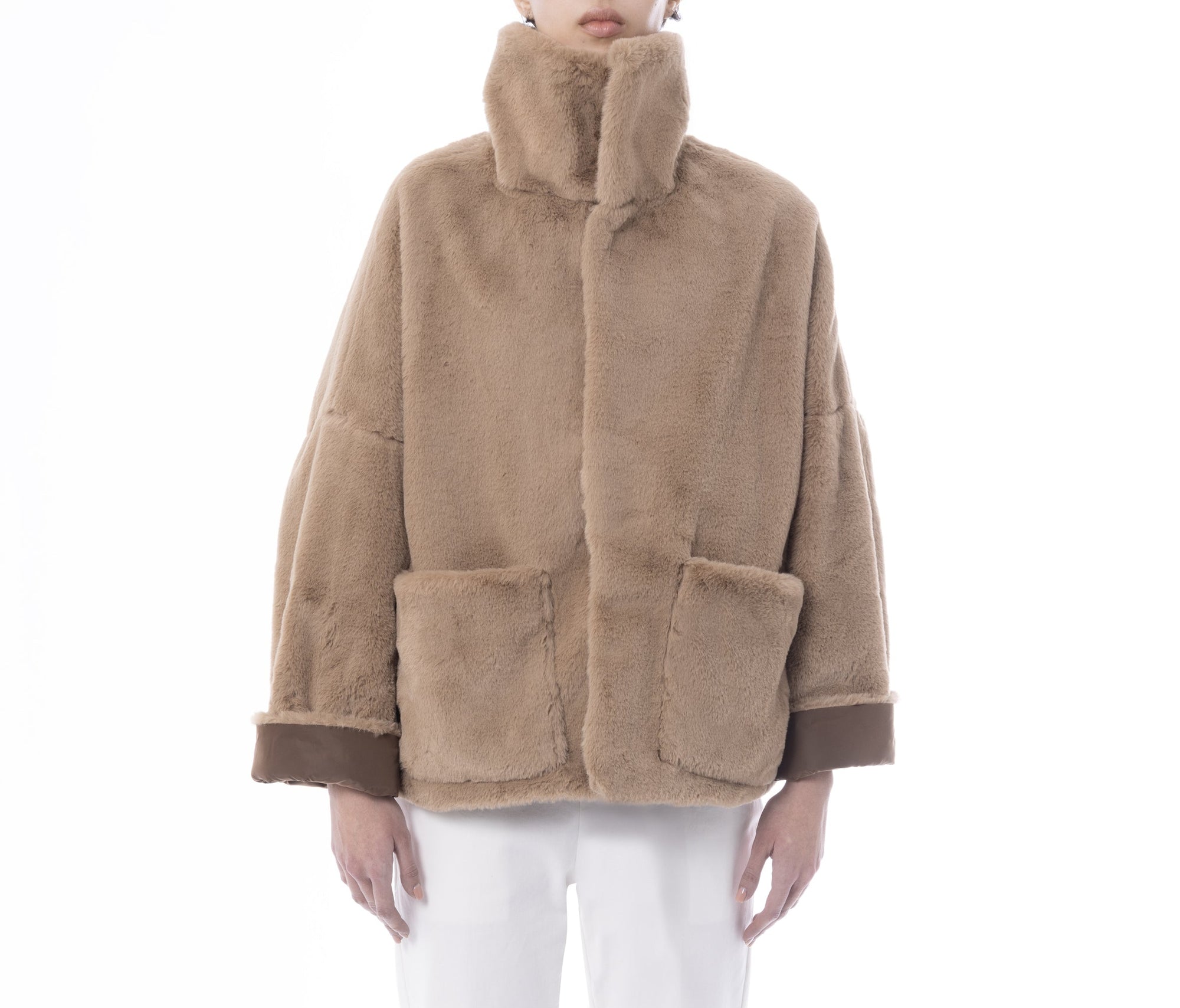 YC TEDDY FAUX FUR JACKET