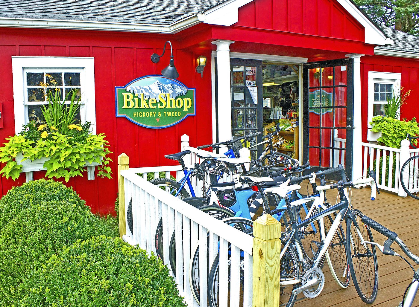 LEASE CUSTOMERS SAVE ON BIKES!